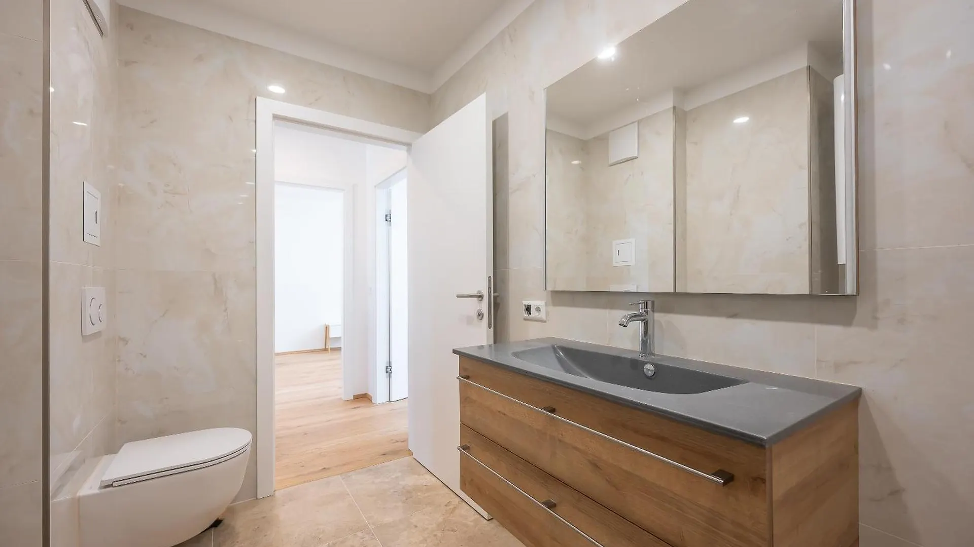Apartment Feelhome-Zentrum-6 Gaeste-Wifi Vienna