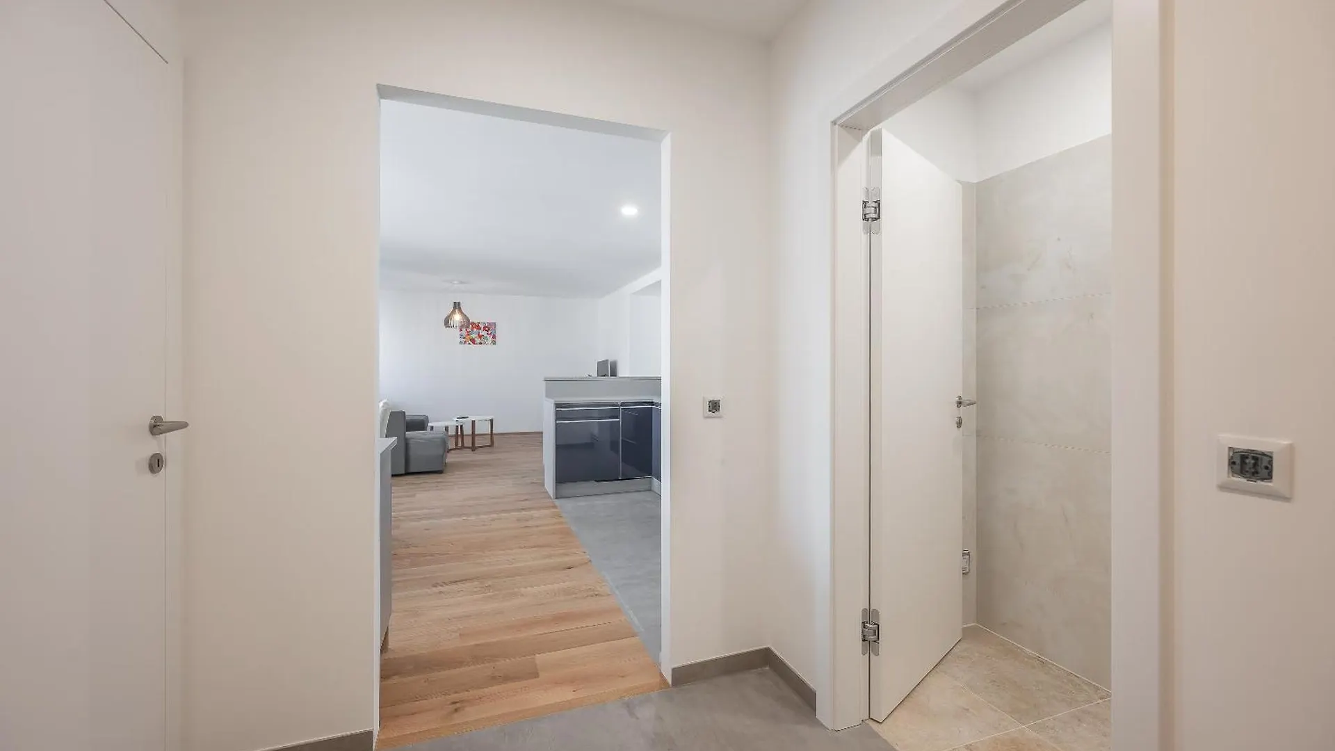 Feelhome-Zentrum-6 Gaeste-Wifi Vienna Apartment